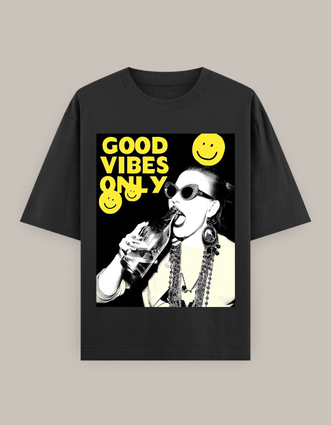 Women's  Oversized Classic Good Vibes Only T-Shirt